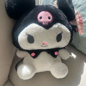 Kuromi backpack,Black and White and pink Pom Pom 🎊🎊🎊🎁🎁🎁